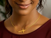 Plain Cross Motif Necklace